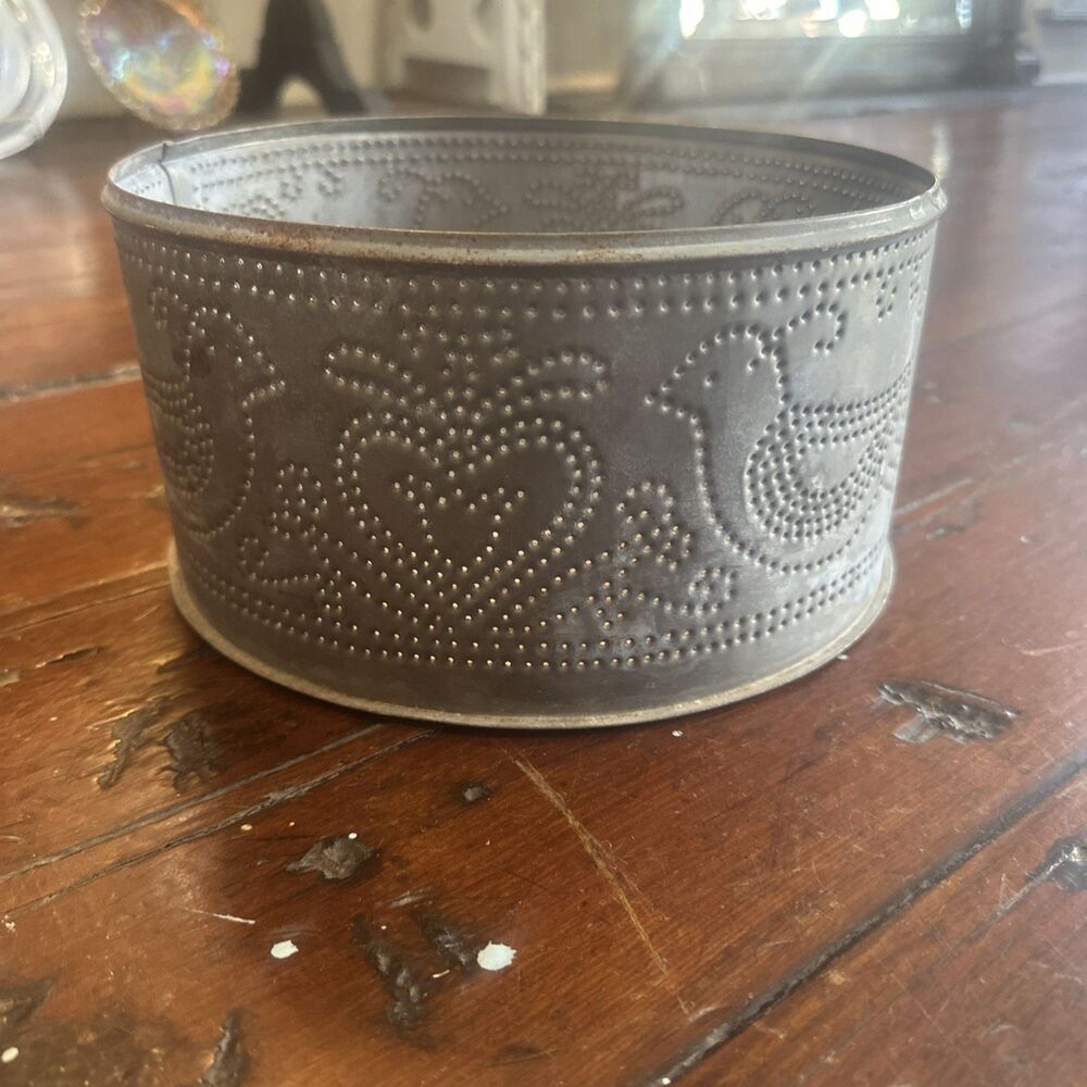 VTG Americana  Folk Punched Tin/Colander Bowl Featuring A Heart & Bird Motif
